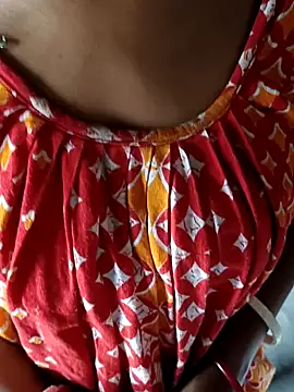 Snapshot of GF_nd_BF_ chatting on March 19, 2025, 5:39 pm GF nd BF online show from March 19, 2025, 5:39 pm