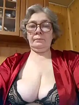 IrinaSweet54 online show from March 18, 2026, 8:17 am