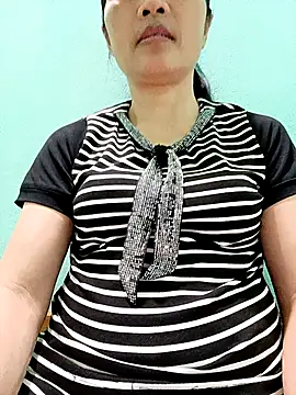 Snapshot of Lovepussyhair chatting on March 1, 2026, 9:39 pm Lovepussyhair online show from March 1, 2026, 9:39 pm