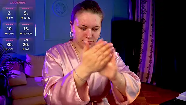 Snapshot of Ariell_Margot_ chatting on February 8, 2026, 5:55 am Ariell Margot online show from February 8, 2026, 5:55 am