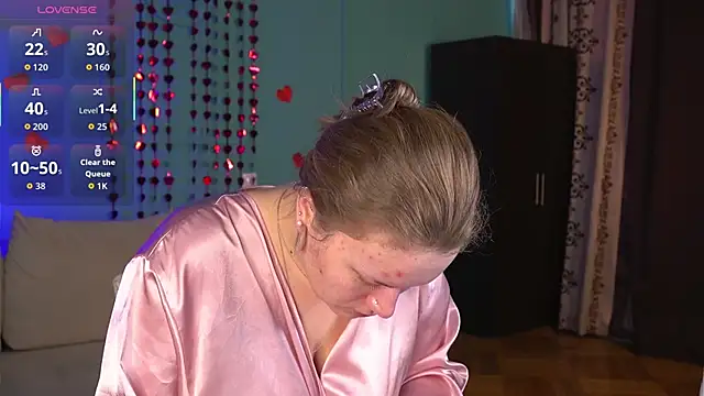 Snapshot of Ariell_Margot_ chatting on February 20, 2026, 8:49 am Ariell Margot online show from February 20, 2026, 8:49 am