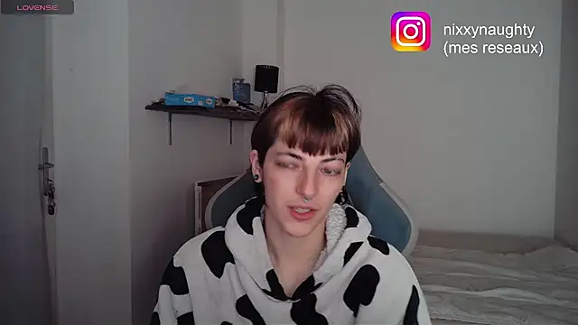 Nixxy naughty online show from February 3, 2025, 6:07 pm