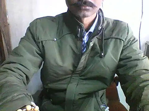 Desi GfBf online show from December 14, 2025, 8:20 am