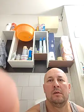 intx800 online show from November 13, 2025, 3:16 am