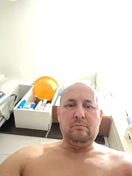 intx800 online show from February 6, 2026, 6:44 pm