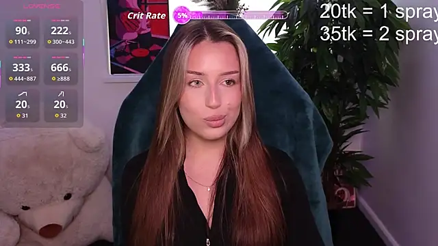 Snapshot of MonicaWeber_ chatting on September 18, 2025, 1:13 pm MonicaWeber online show from September 18, 2025, 1:13 pm