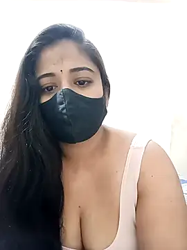 DIZZLING DIVA online show from January 4, 2025, 11:17 pm