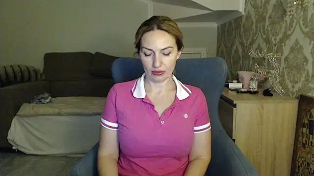 Mallinia online show from January 8, 2026, 10:12 pm