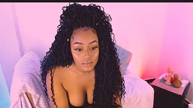 Emily Williams12 online show from September 30, 2025, 1:21 am