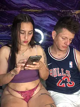 Snapshot of Zara_cum69 chatting on September 12, 2025, 11:04 pm Zara cum69 online show from September 12, 2025, 11:04 pm