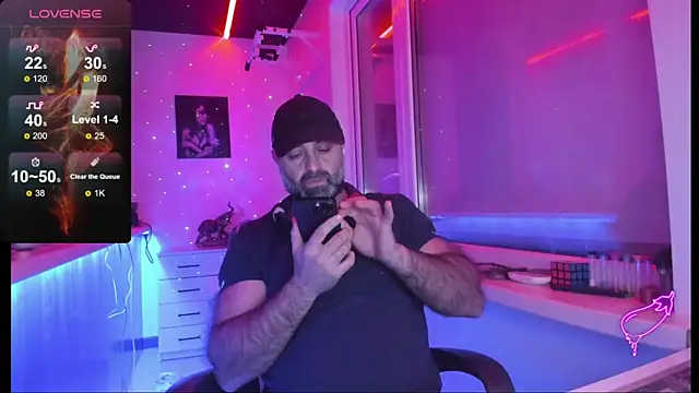 MAGABEAR077 online show from December 21, 2025, 5:25 am