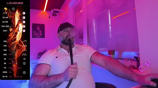 MAGABEAR077 online show from April 15, 2026, 7:48 am