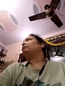 Snapshot of Kavya_kapoor chatting on October 30, 2025, 5:02 pm Kavya kapoor online show from October 30, 2025, 5:02 pm