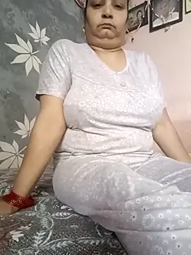 Snapshot of Kavya_kapoor chatting on November 2, 2025, 5:32 am Kavya kapoor online show from November 2, 2025, 5:32 am