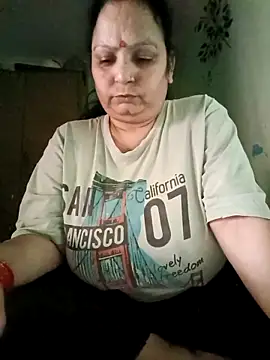 Snapshot of Kavya_kapoor chatting on November 12, 2025, 8:15 am Kavya kapoor online show from November 12, 2025, 8:15 am