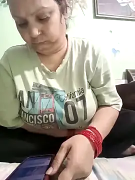 Snapshot of Kavya_kapoor chatting on November 28, 2025, 5:48 pm Kavya kapoor online show from November 28, 2025, 5:48 pm