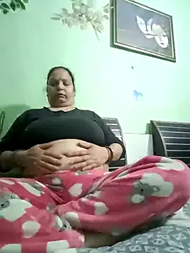 Snapshot of Kavya_kapoor chatting on December 14, 2025, 6:12 pm Kavya kapoor online show from December 14, 2025, 6:12 pm