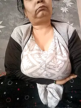 Snapshot of Kavya_kapoor chatting on January 10, 2026, 5:09 am Kavya kapoor online show from January 10, 2026, 5:09 am