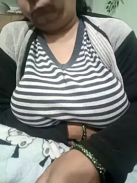 Snapshot of Kavya_kapoor chatting on January 11, 2026, 5:29 pm Kavya kapoor online show from January 11, 2026, 5:29 pm