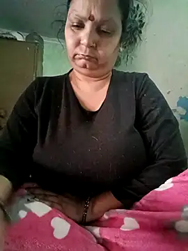 Snapshot of Kavya_kapoor chatting on February 15, 2026, 2:41 am Kavya kapoor online show from February 15, 2026, 2:41 am