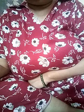 Snapshot of Kavya_kapoor chatting on March 17, 2026, 8:28 am Kavya kapoor online show from March 17, 2026, 8:28 am