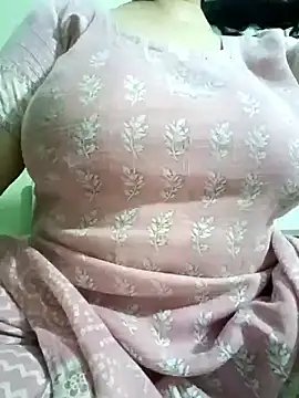 Snapshot of Kavya_kapoor chatting on March 19, 2026, 4:44 pm Kavya kapoor online show from March 19, 2026, 4:44 pm