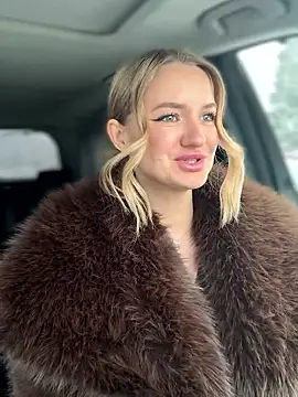 Devill Angel  online show from January 11, 2026, 10:20 am