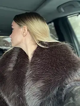 Devill Angel  online show from January 12, 2026, 10:31 am