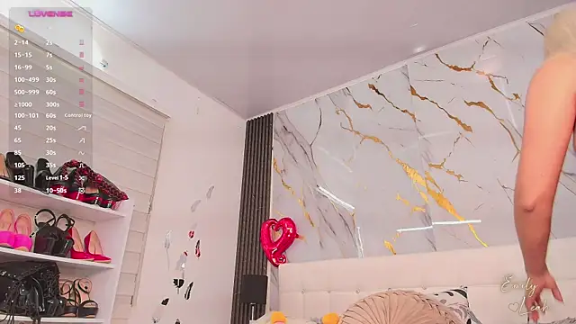 EmilyLeah  online show from March 1, 2026, 3:25 pm