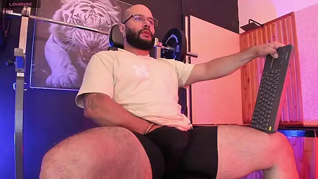 Luke  09 online show from March 11, 2026, 11:49 am