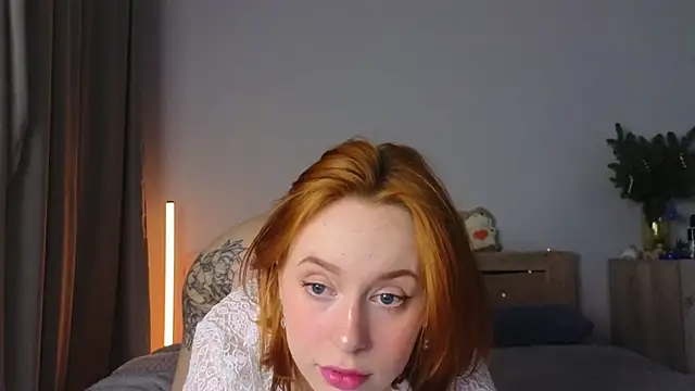 Call Yes online show from December 1, 2025, 8:36 pm