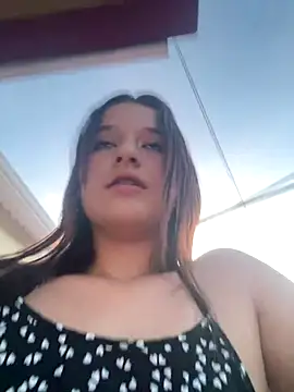 littlemelodi18 online show from September 9, 2025, 11:04 pm