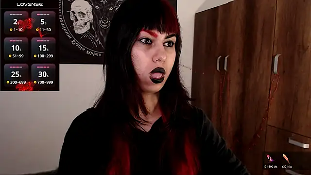 Snapshot of Little-Lucifer chatting on May 24, 2026, 5:40 pm Little-Lucifer online show from May 24, 2026, 5:40 pm