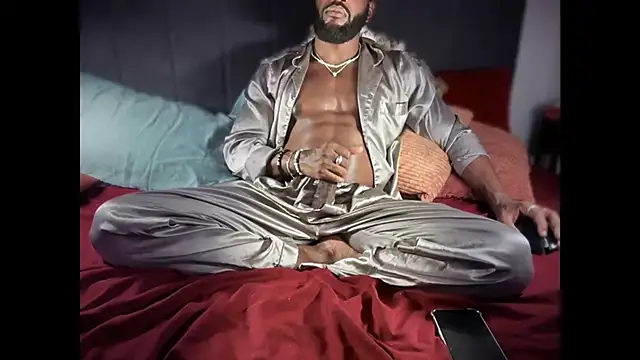 darkmattre07 online show from October 6, 2025, 2:09 am