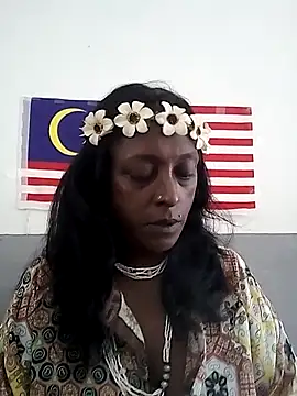 mamakarma1403 online show from October 8, 2025, 1:36 am