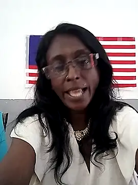 mamakarma1403 online show from November 13, 2025, 4:11 am