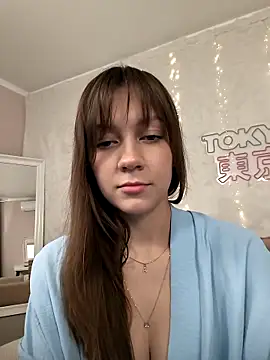 Snapshot of AliceBrayan chatting on May 24, 2026, 5:07 pm AliceBrayan online show from May 24, 2026, 5:07 pm