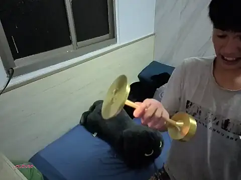 bbhiShark online show from September 26, 2025, 12:20 pm