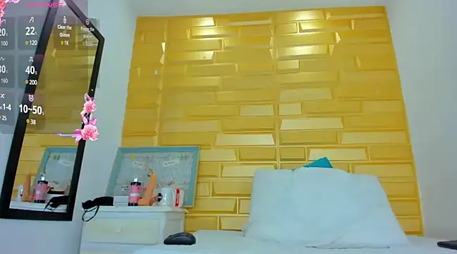 Snapshot of ebony_beckyy chatting on February 7, 2025, 2:47 pm ebony beckyy online show from February 7, 2025, 2:47 pm