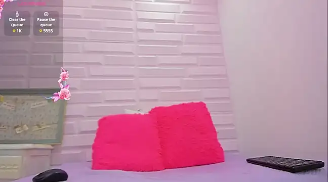 Snapshot of ebony_beckyy chatting on February 11, 2025, 7:05 pm ebony beckyy online show from February 11, 2025, 7:05 pm