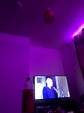 Snapshot of Rastamanzigy22 chatting on January 7, 2026, 8:17 am Rastamanzigy22 online show from January 7, 2026, 8:17 am