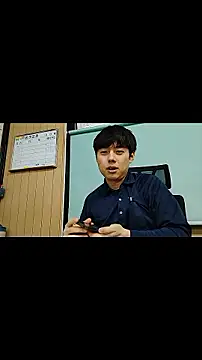 whitebriefboy online show from November 12, 2025, 12:05 pm