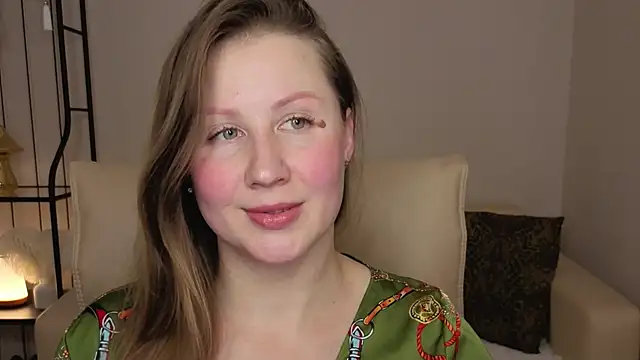 Snapshot of Helens_love chatting on February 3, 2026, 7:57 am Helens love online show from February 3, 2026, 7:57 am