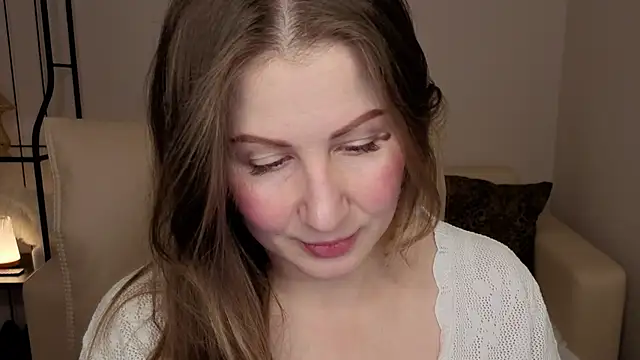 Snapshot of Helens_love chatting on February 8, 2026, 1:42 am Helens love online show from February 8, 2026, 1:42 am