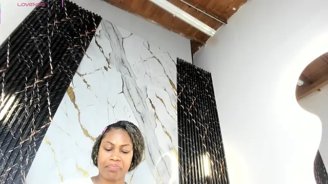 ebony hot1 online show from October 28, 2025, 2:09 pm