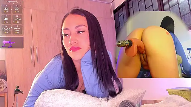 jolee   online show from April 12, 2026, 12:59 am