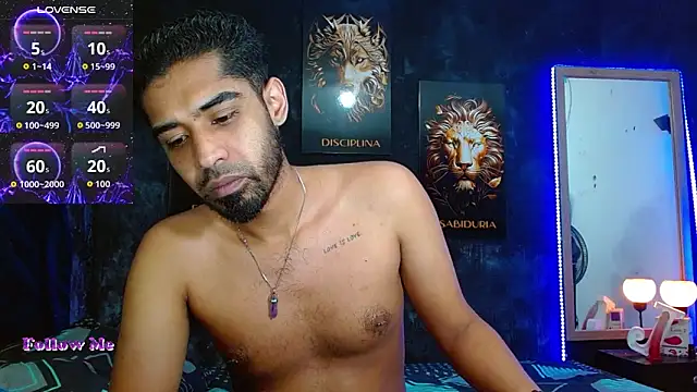 Snapshot of ryanse_hot chatting on October 21, 2025, 7:25 pm ryanse hot online show from October 21, 2025, 7:25 pm