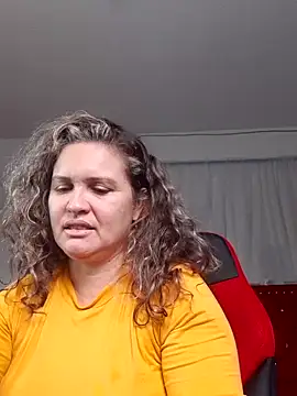 Snapshot of helenca43 chatting on February 24, 2025, 2:15 pm helenca43 online show from February 24, 2025, 2:15 pm