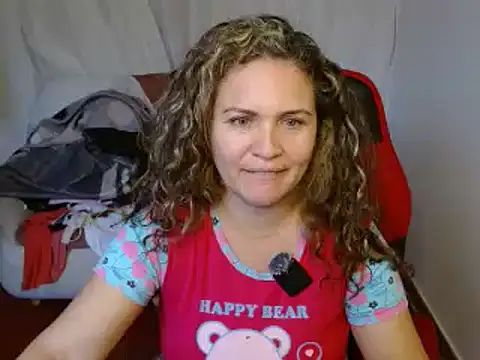 Snapshot of helenca43 chatting on March 15, 2025, 11:29 am helenca43 online show from March 15, 2025, 11:29 am
