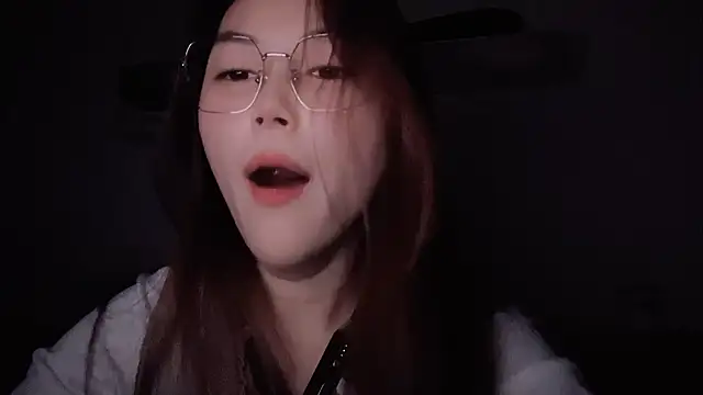 Sweet-Angel999 online show from January 15, 2026, 5:38 pm